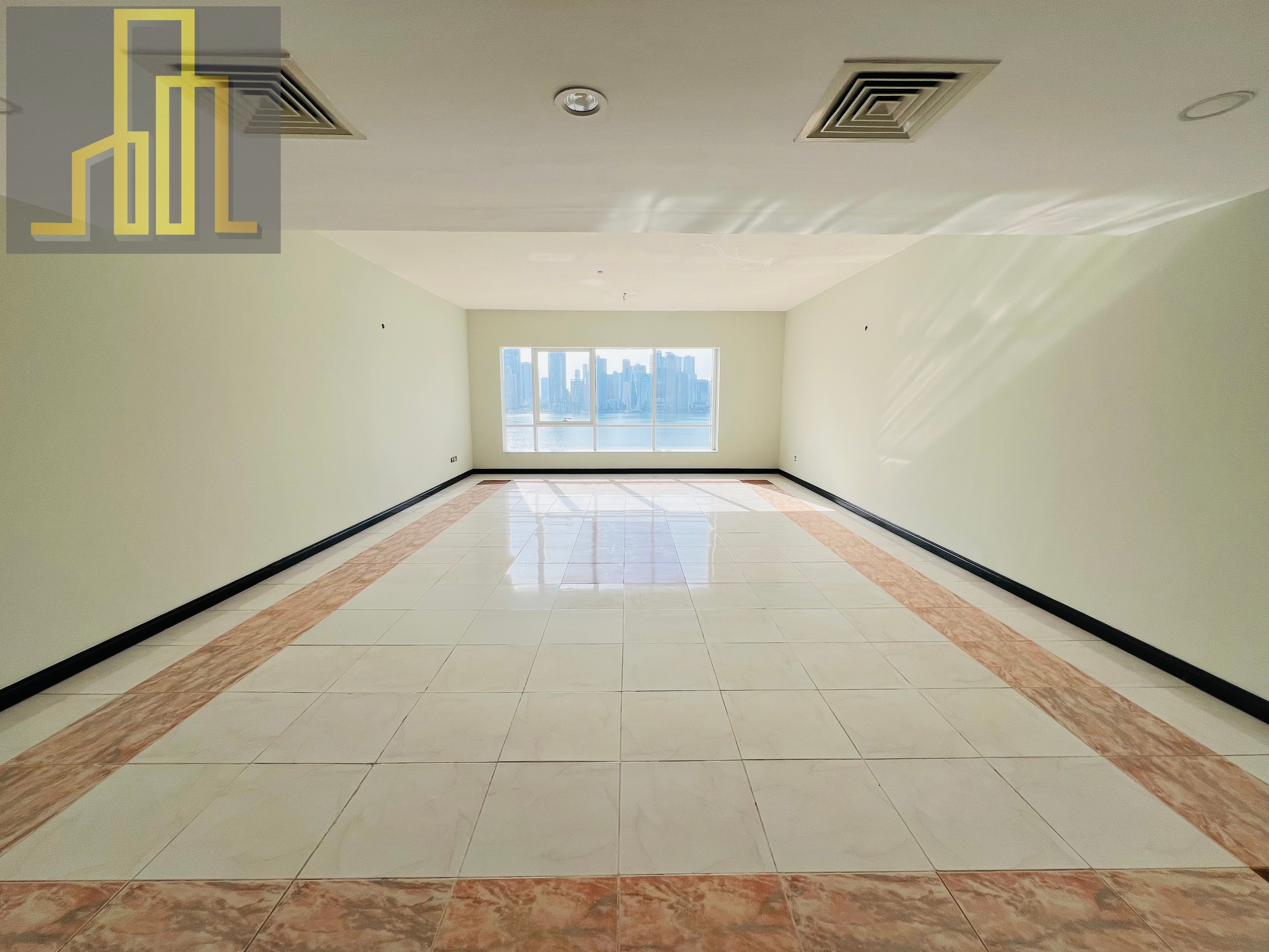 Sea View | Chiller Free | king Size Appertment | Huge Size |