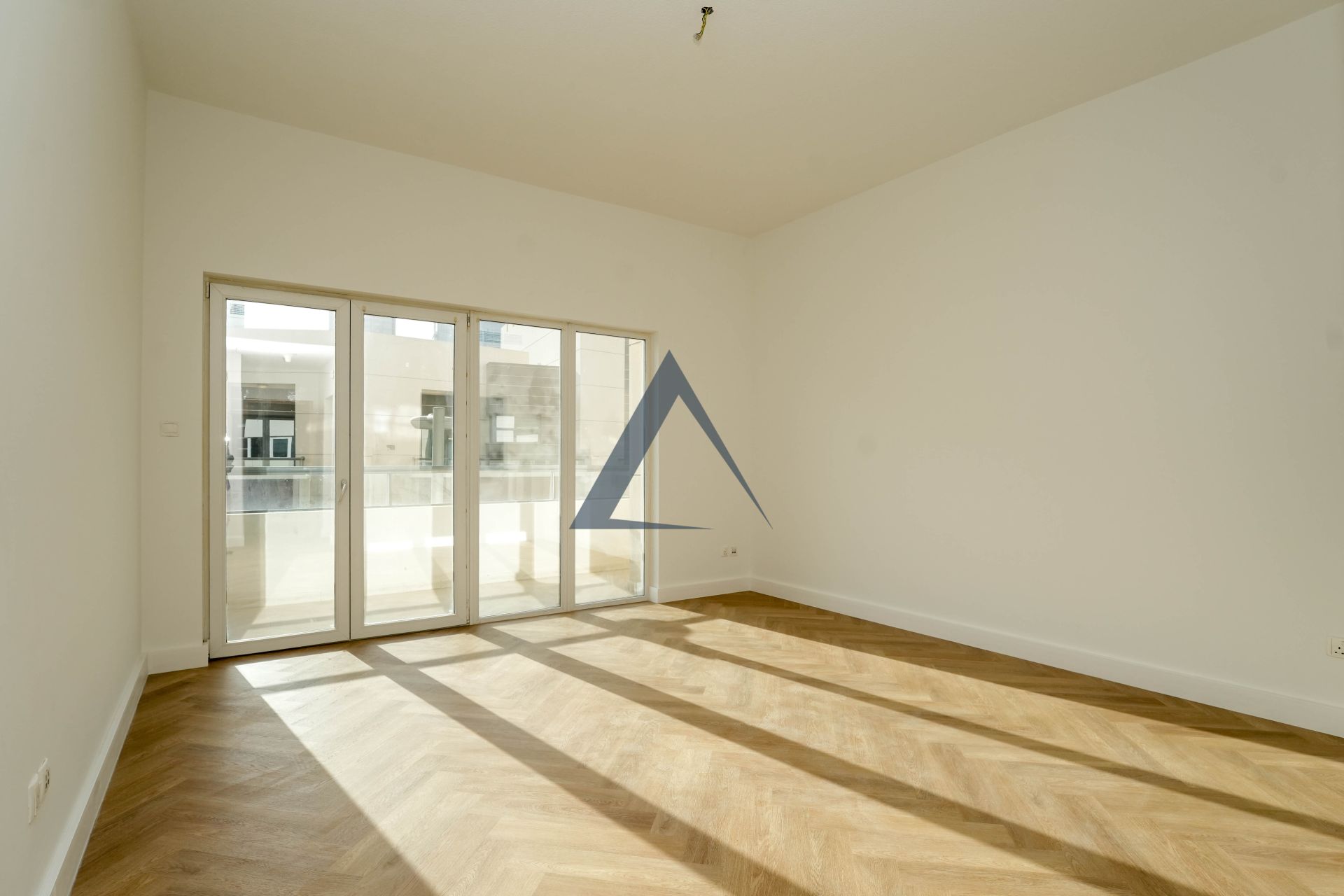 Renovated | Bright Apartment | Kitchen Appliances