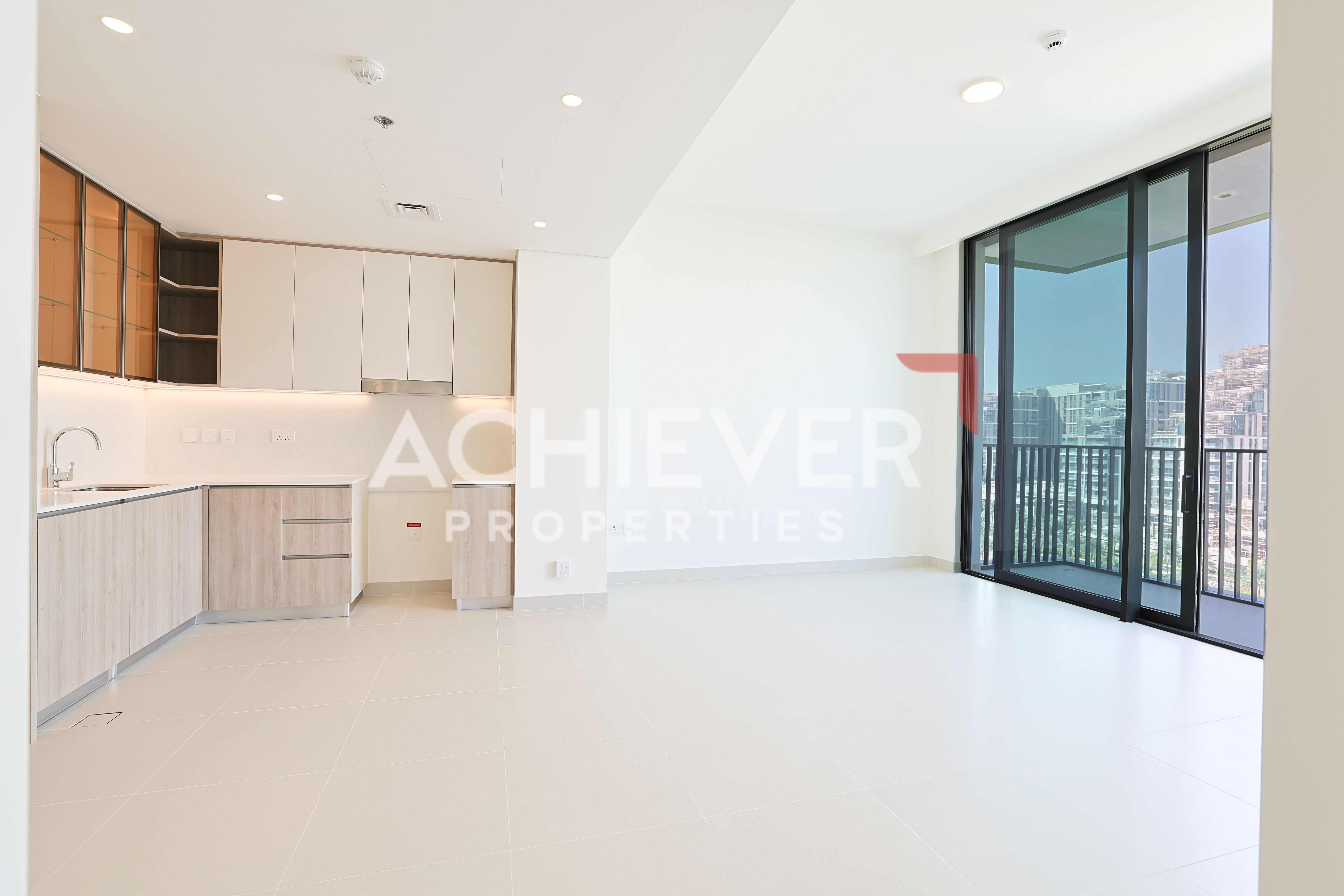 Unfurnished | Vacant | Prime Location | Cozy
