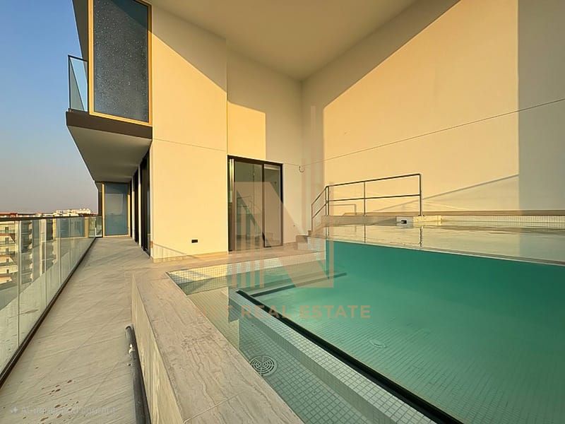 High Floor I Spacious Living I Private Pool