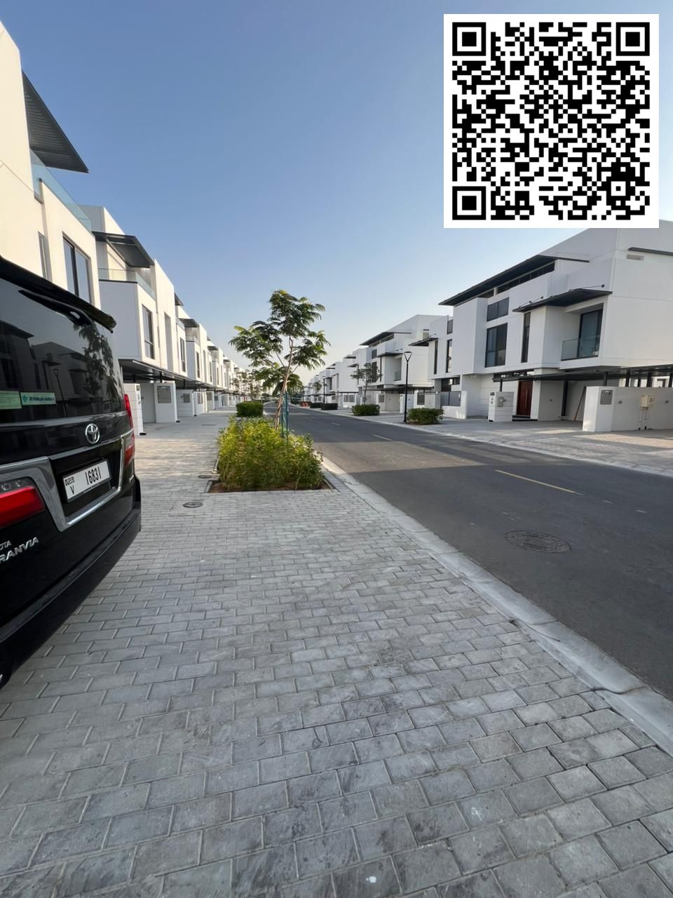 Villa for rent in Sharjah, Ajmal Makan area – very prime location. Ground floor + first floor + roof. 4 master bedrooms, maid's room, laundry room, 2