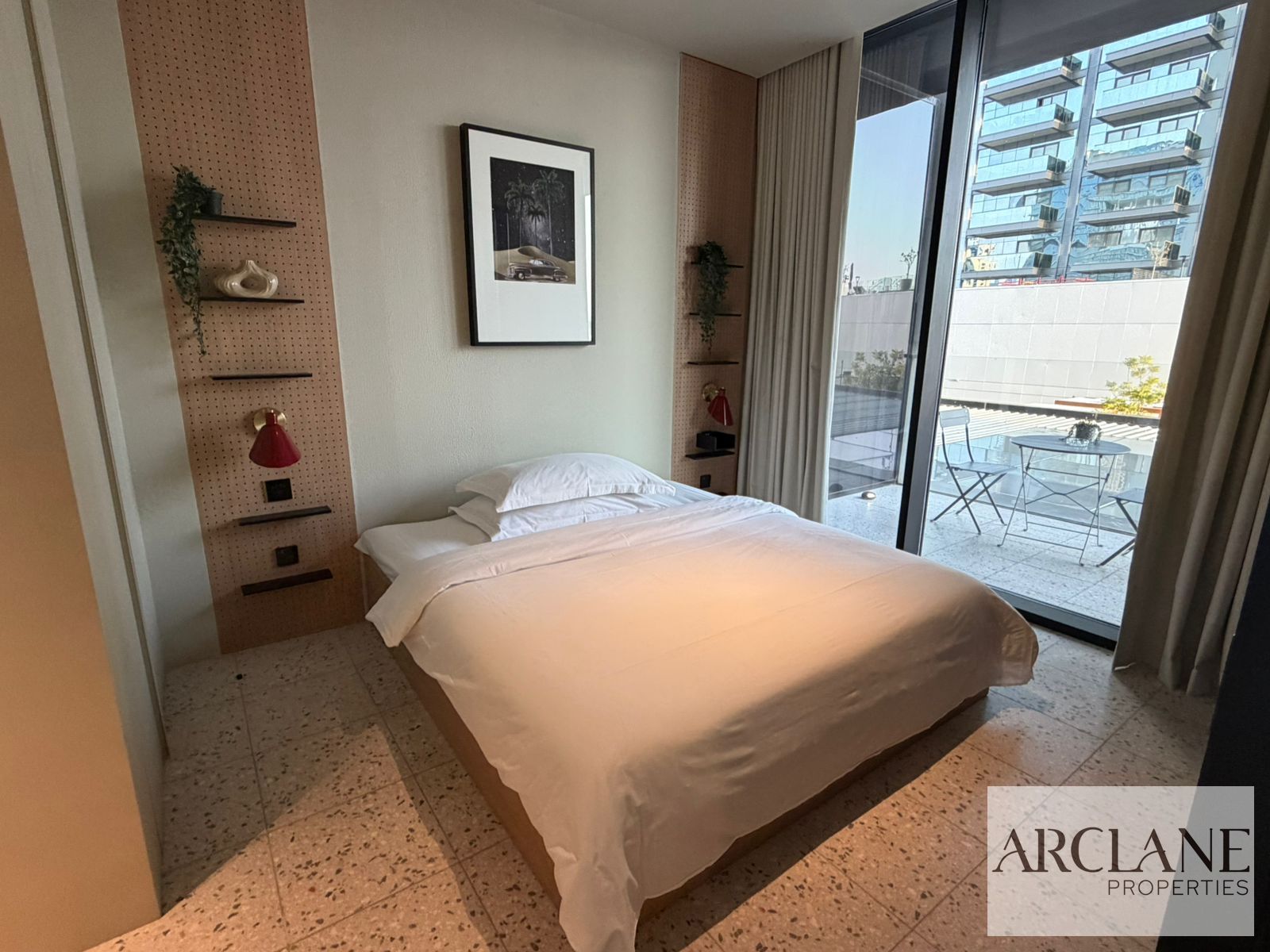 Brand New Luxury | 1 Bedroom | Ready to Move in |