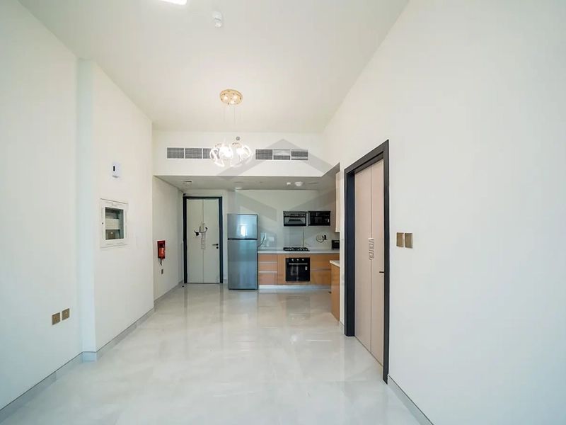 Fitted Kitchen | Vacant and Ready to Move-In