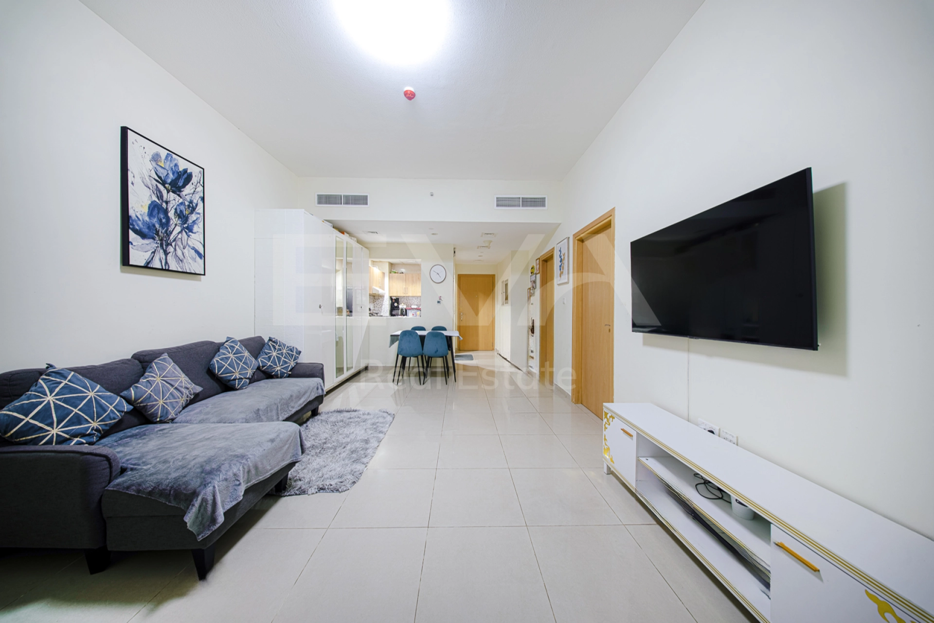 Community View | Prime Location | Unfurnished