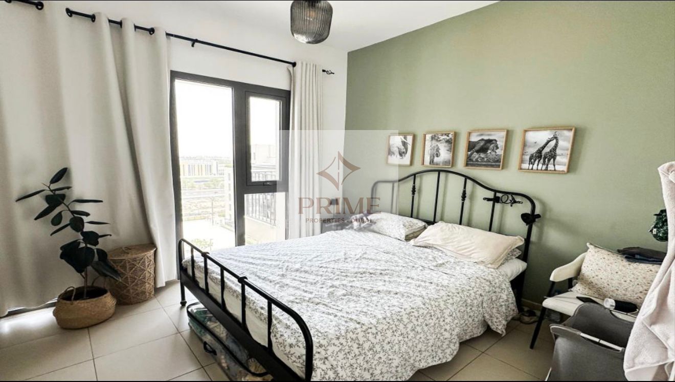 Elegant 1BR | Pool View | For Rent