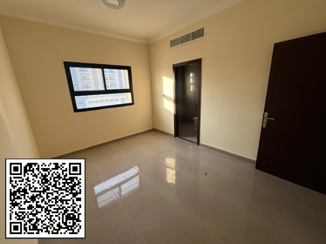 2bedroom For rent behind the Chinese Mall, near the Dubai exit and Sheikh Mohammed Bin Zayed Road.