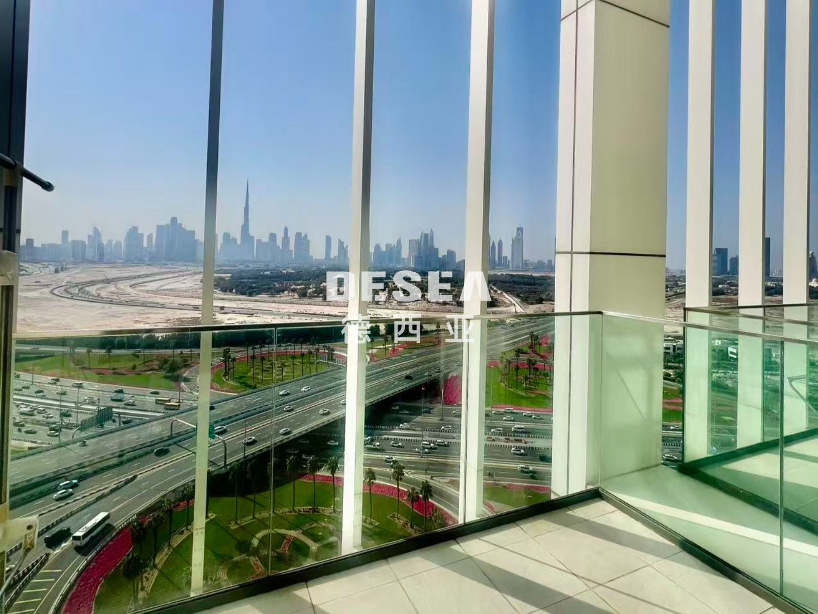 City Skyline Views | Vacant | Unfurnished