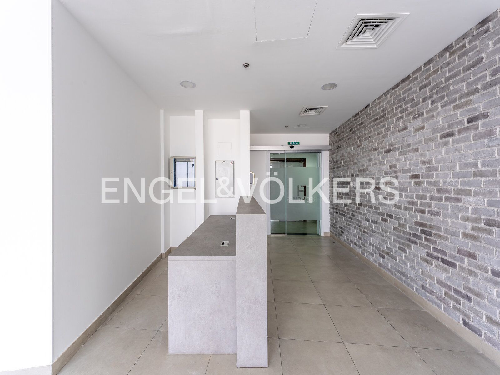 Unfurnished | 3 Park | Great View | Bare Unit