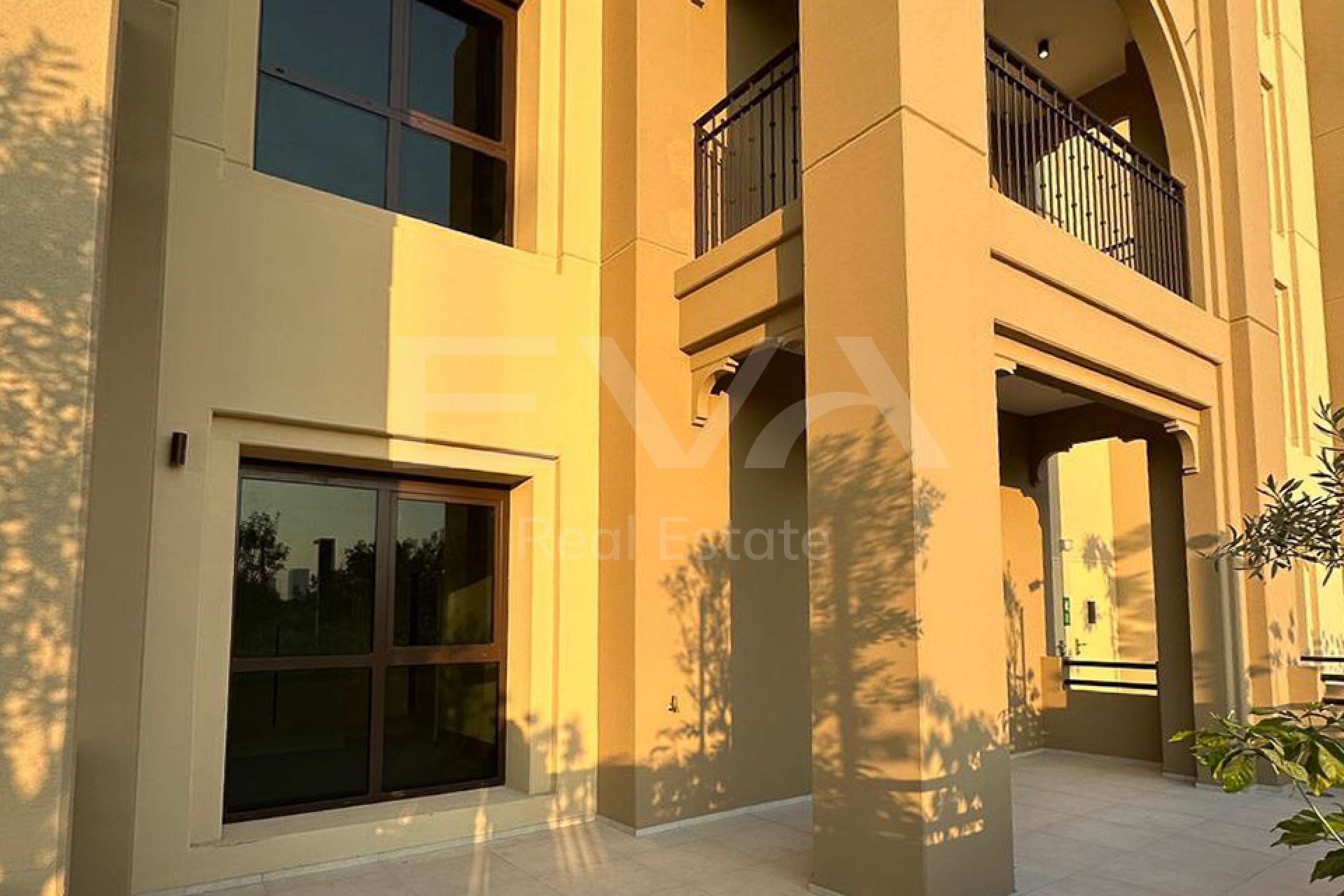 Community View | Unfurnished | Vacant