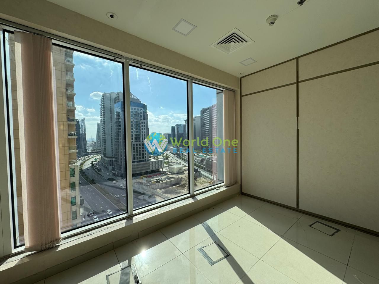 3 Parkings | Spacious Office | Prime Location