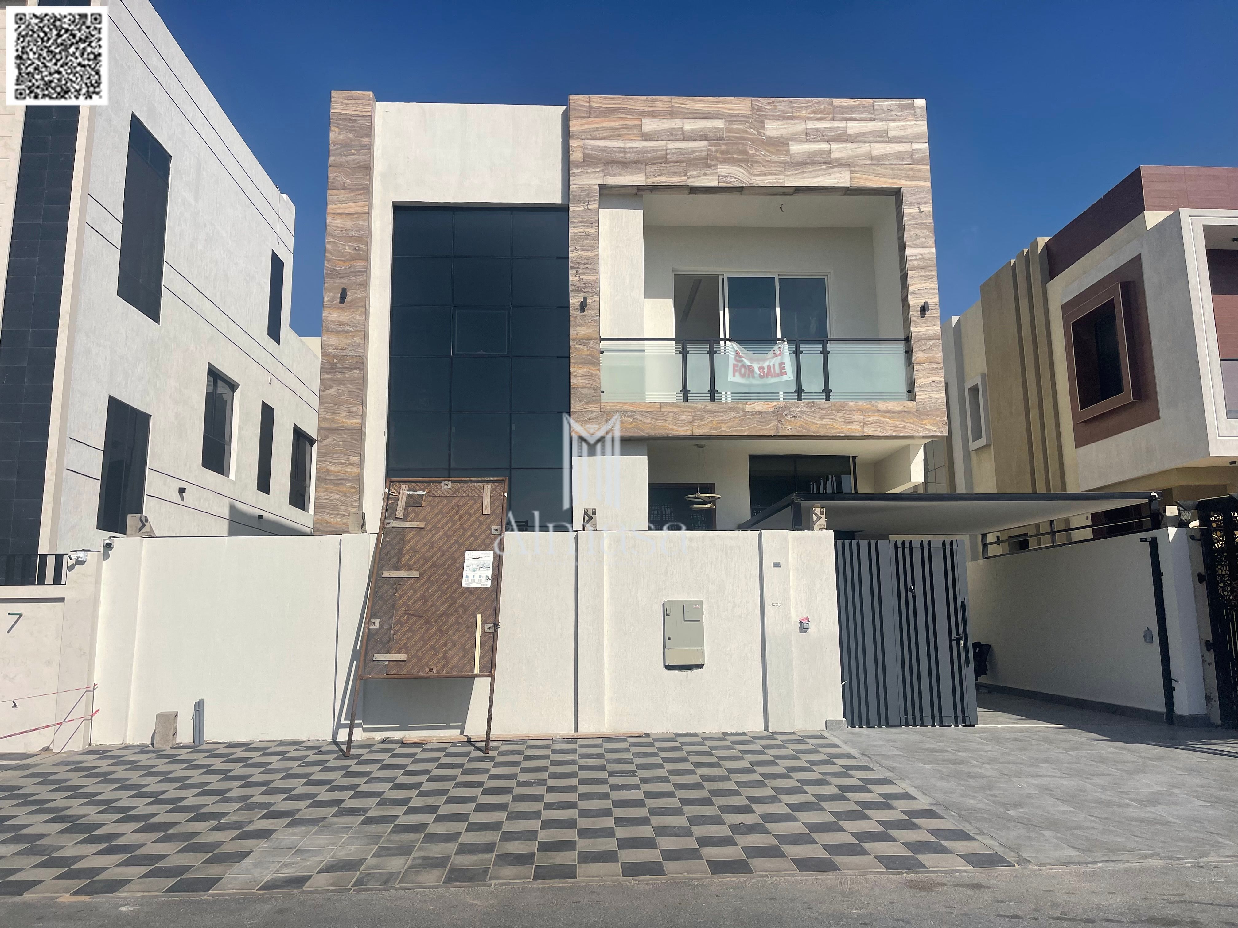 Luxury Modern 6-Bedroom Villa with Roof and Premium Finishes in Al Yasmeen