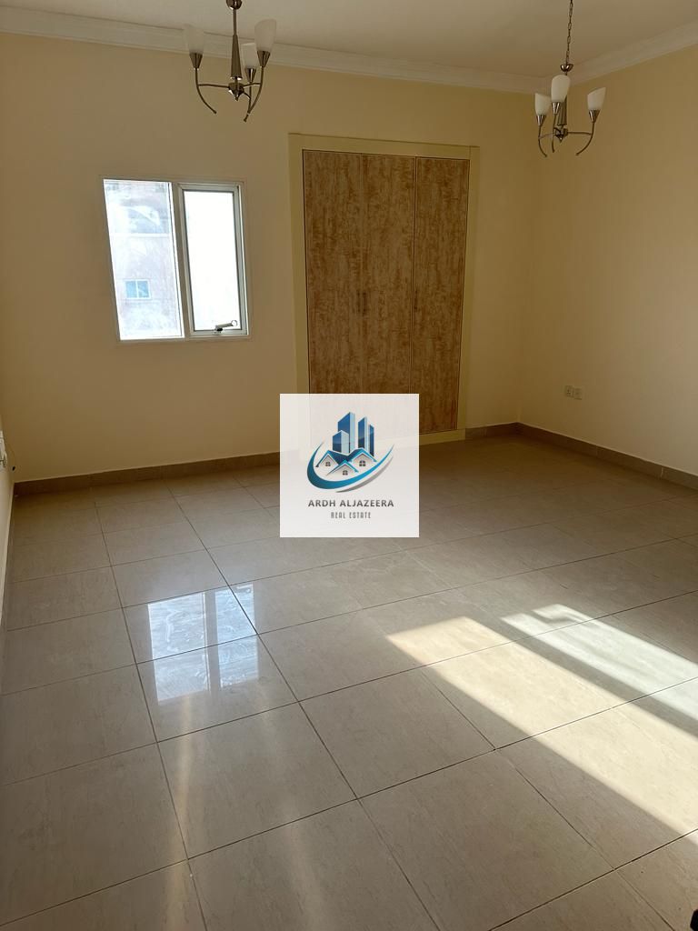 Spacious studio right opposite Sahara Center
