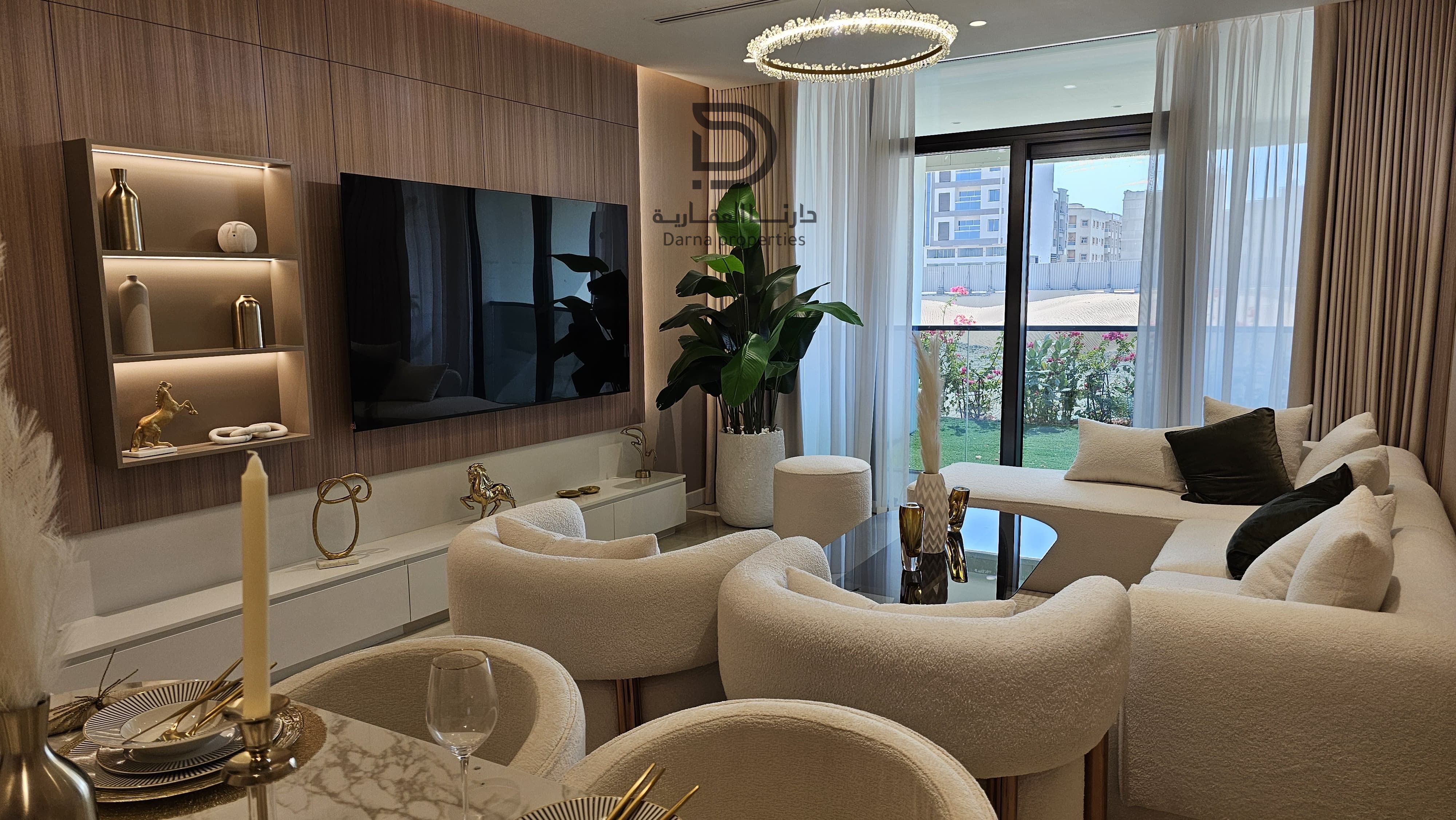 Luxury Fully Furnished Apartments | Lake View | Freehold