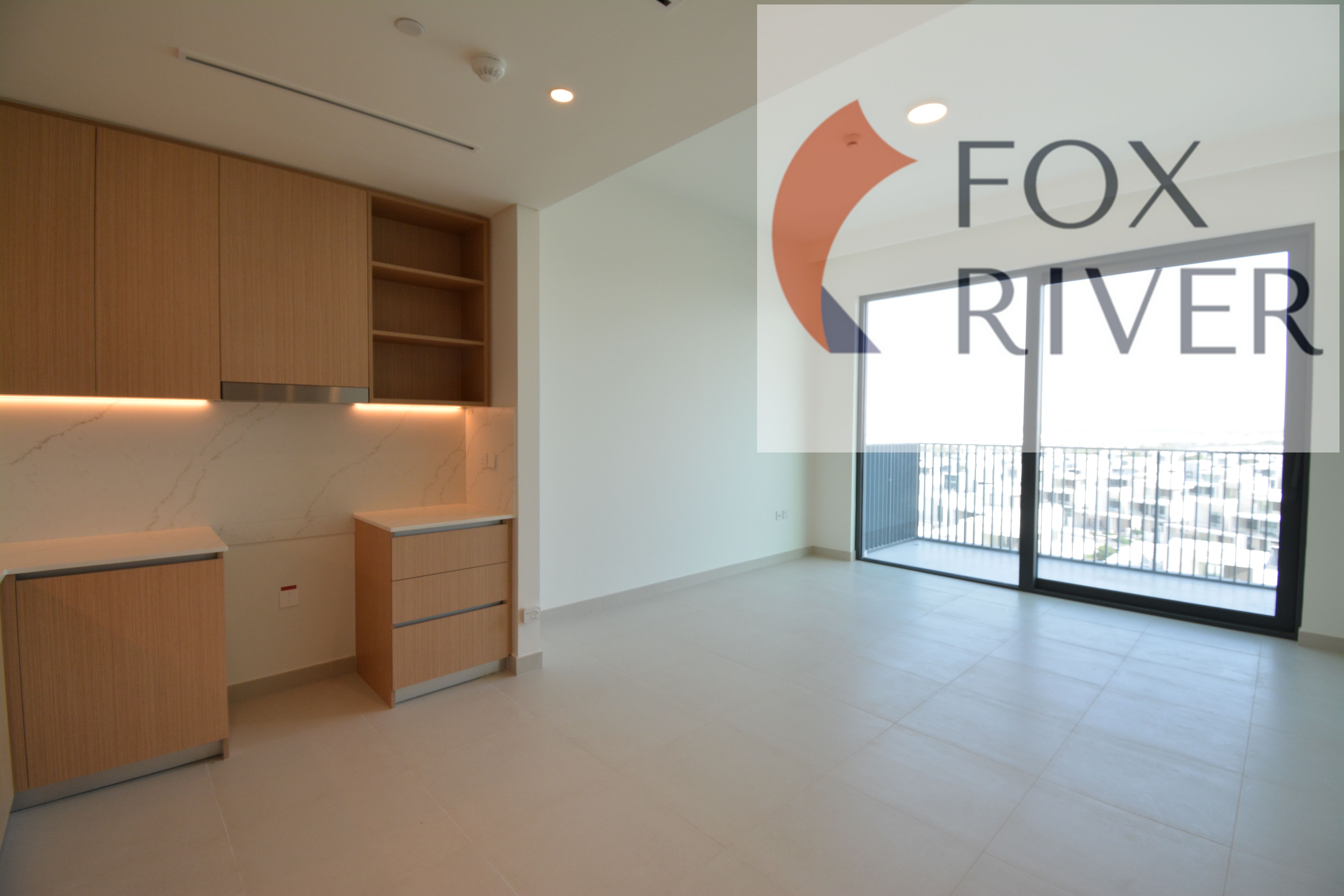 Ready To Move | Bright & Spacious | Close To Mall