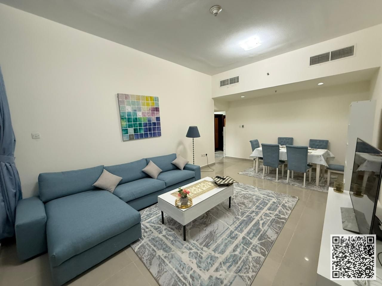 Two-bedroom apartment with a living room, fully furnished with new furniture, available for monthly rent in Ajman - Corniche - Al Ittihad Tower.