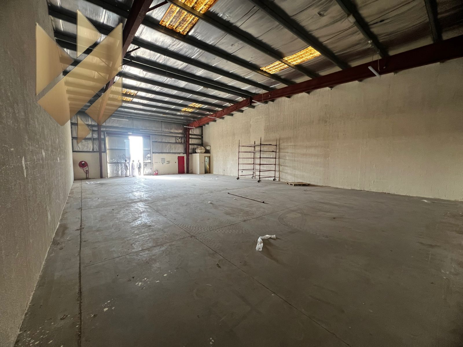 Warehouse 3,500 sq. ft | Storage | Bathroom Inside