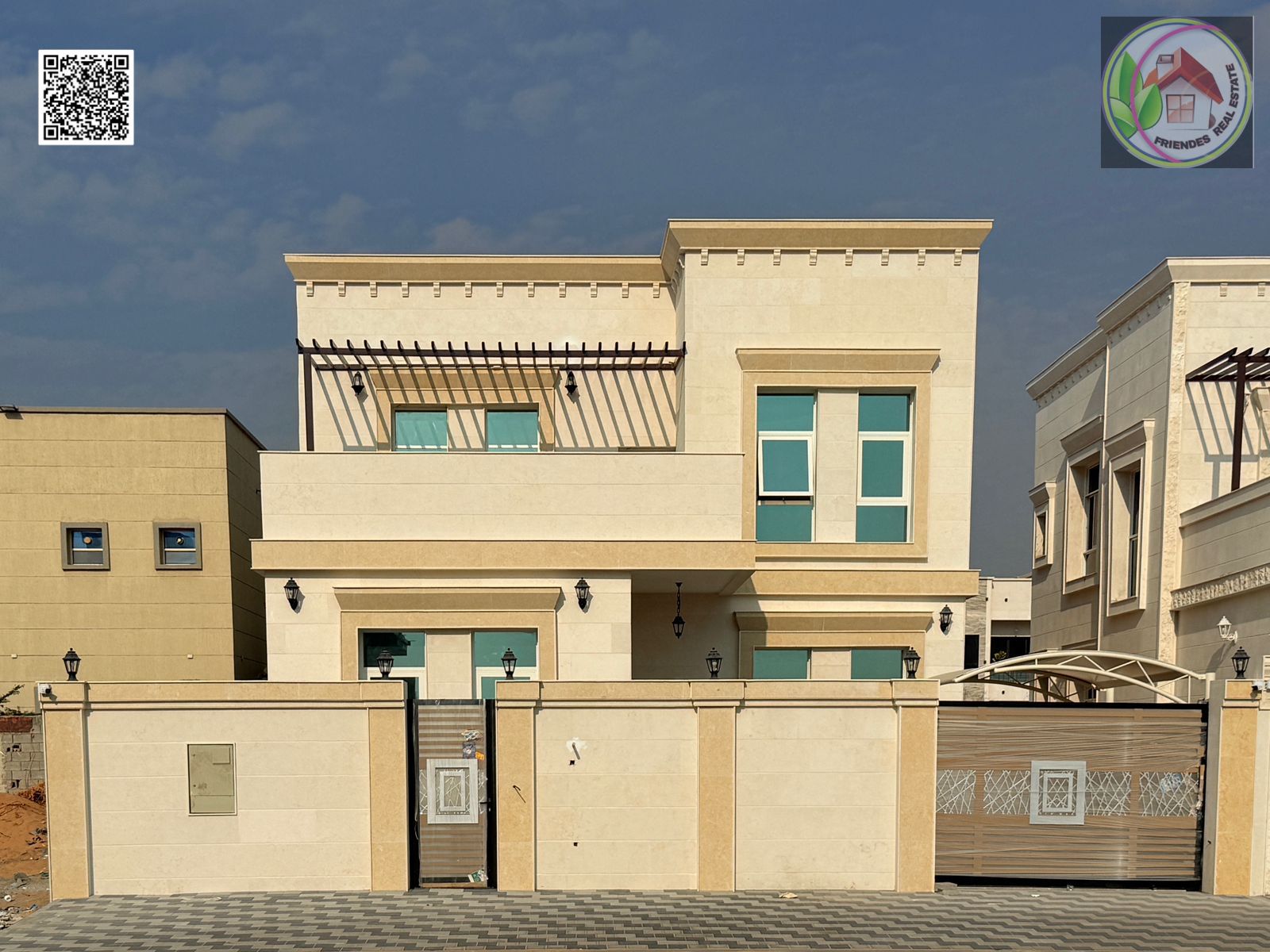 For sale in Al Zahia - a luxurious villa at a special price including registration and ownership fees on a street and alley | Two floors and a roof te