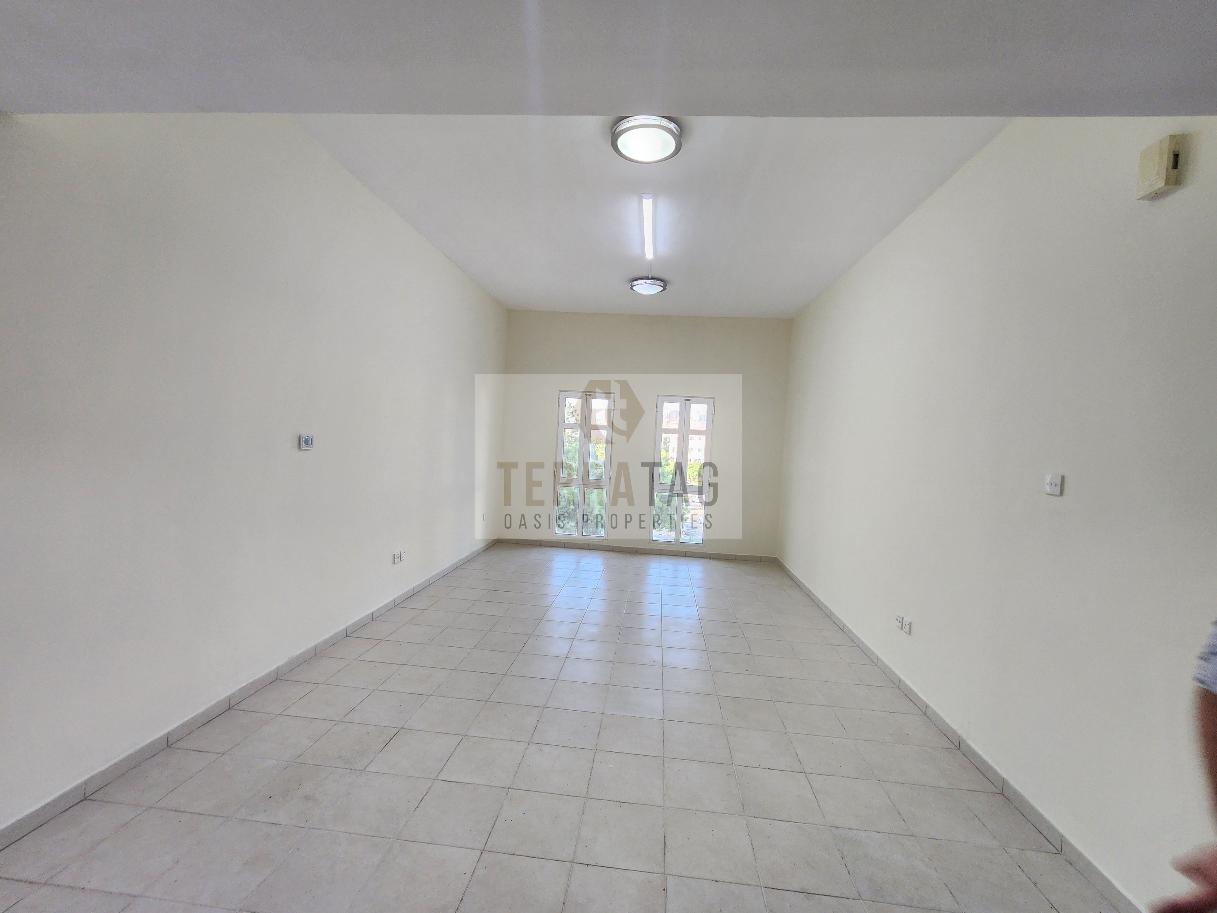 1 BHK FOR SALE U TYPE NEXT TO METRO STREET 3