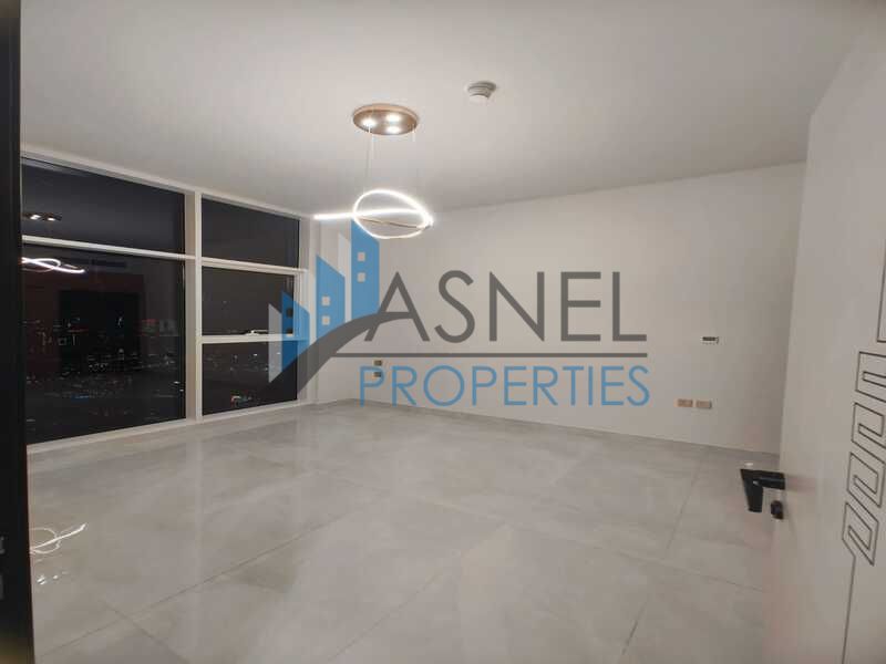 Stylish 1 bedroom / Unfurnished / Prime location