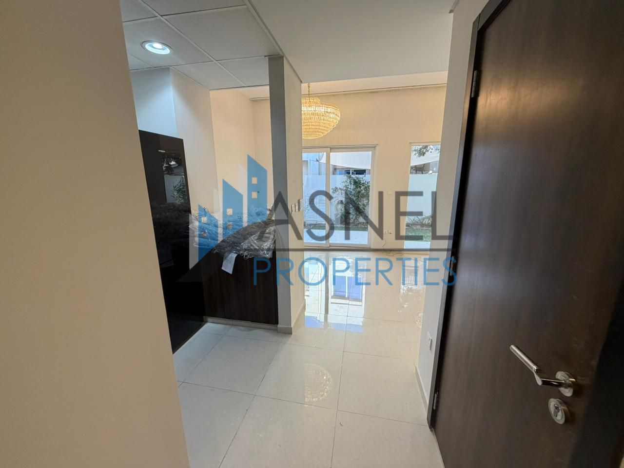 Amaizing 3 Bedroom Towhouse | End corner