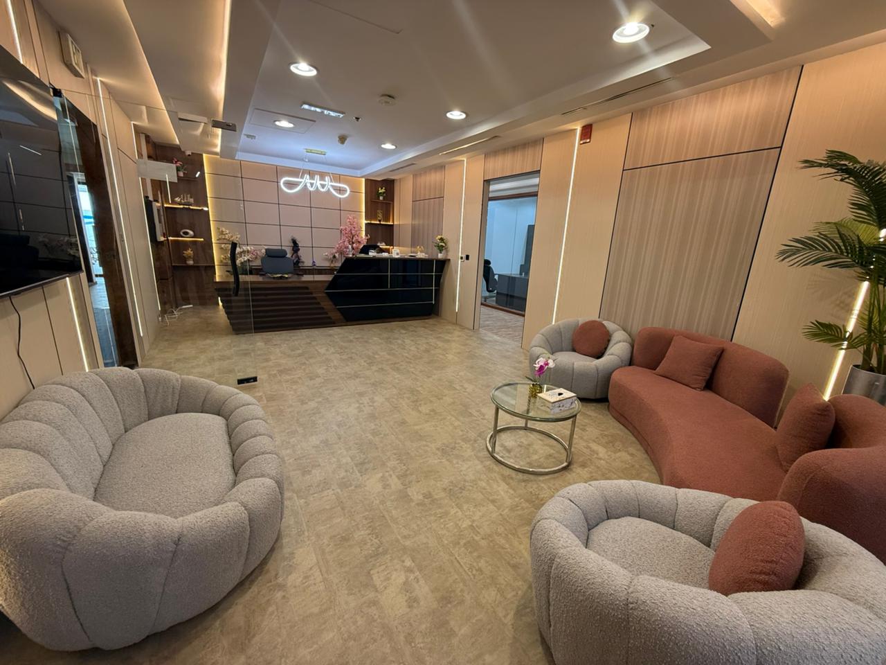 Luxurious furnished office | Beautiful view | fully fitted |