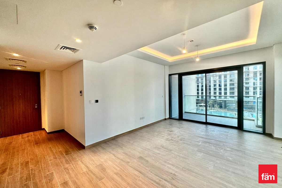 Brand New| Ready To MoveIn | Park View