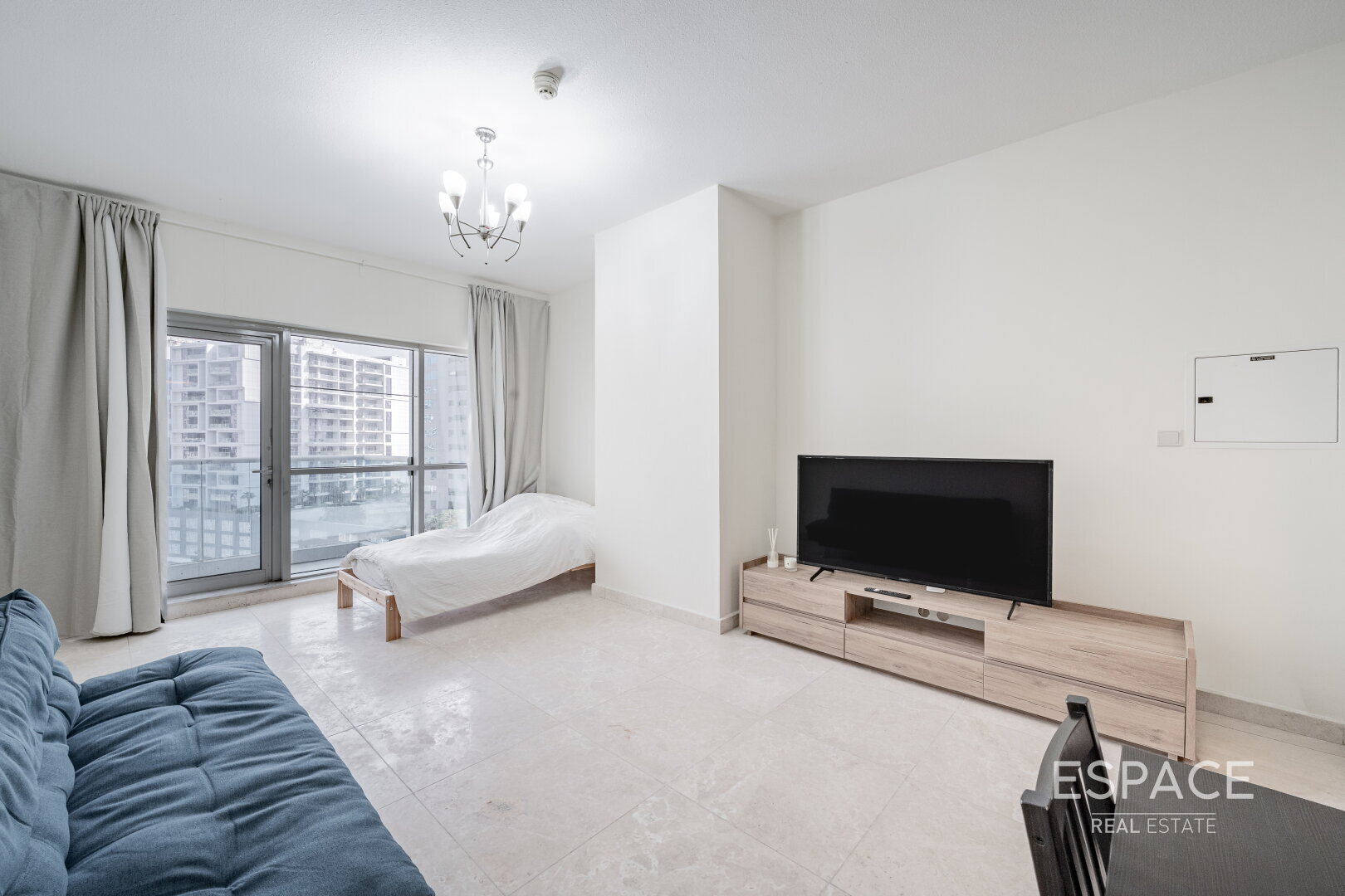 Spacious |Stunning View| Well Maintained