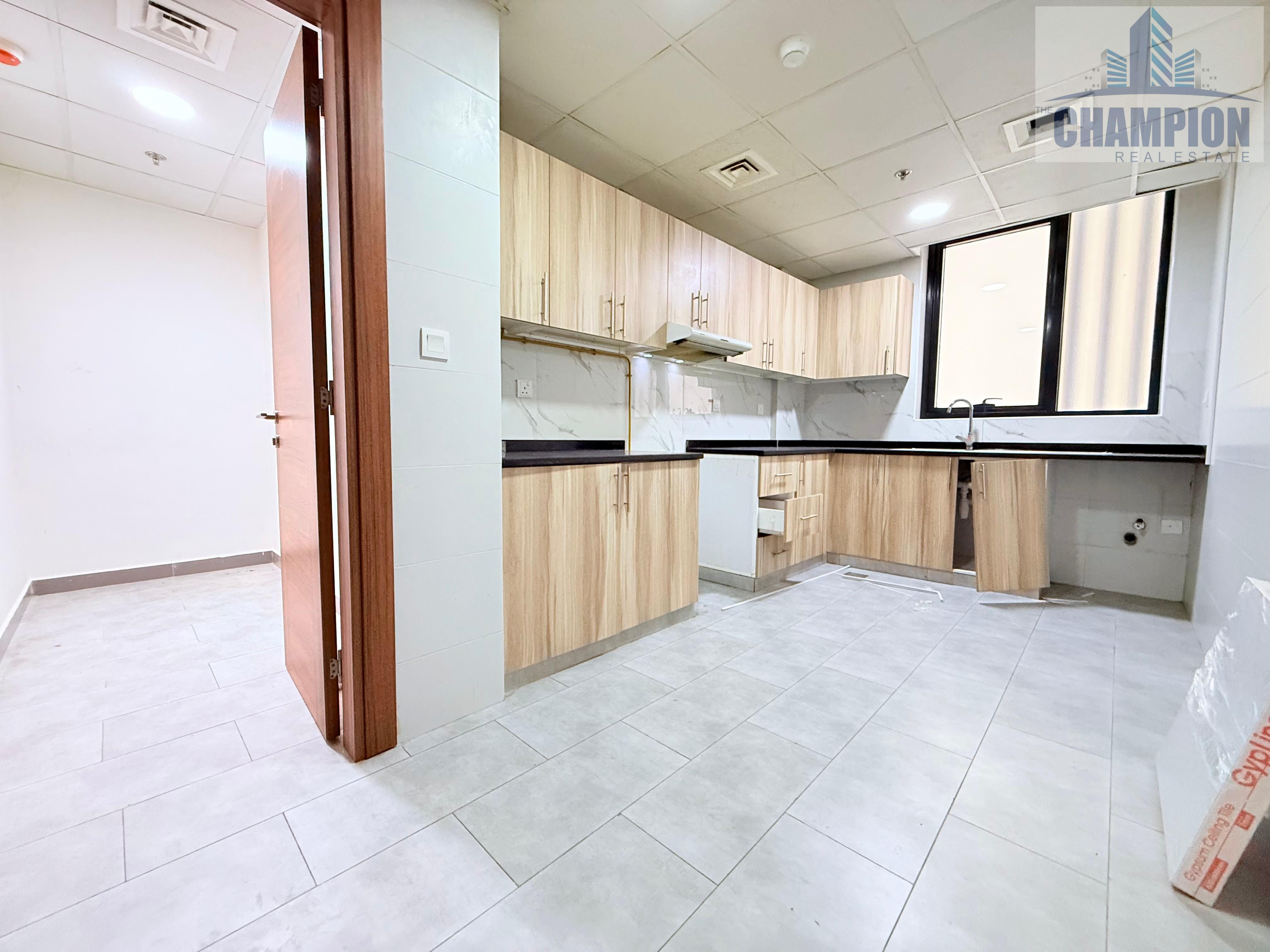 Like New | Spacious 3'BHK | Balcony : Gym : Pool : Parking || Rent for 118K By 4/Payments