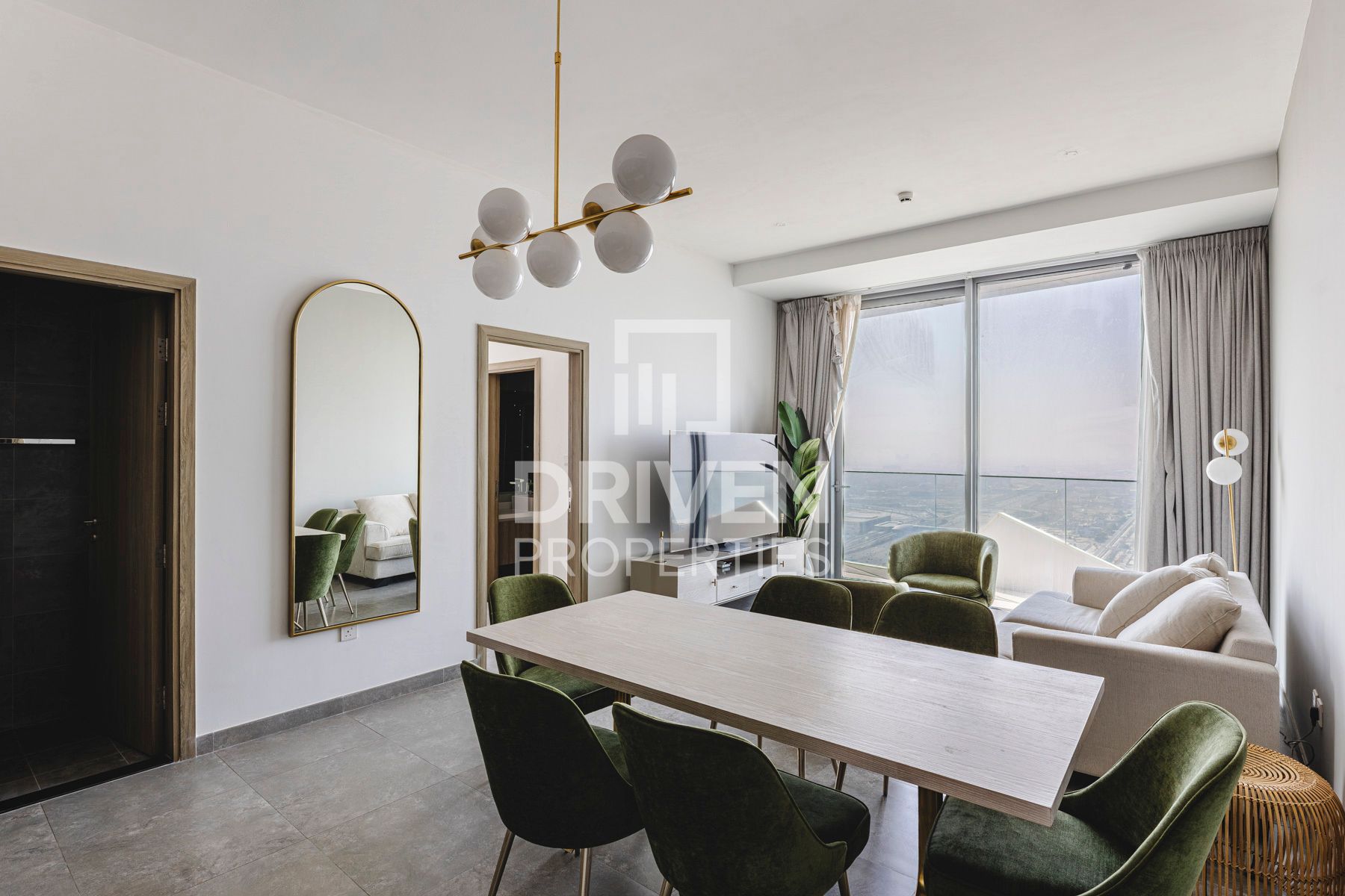 Ready to Move in | High Floor | Amazing Canal View