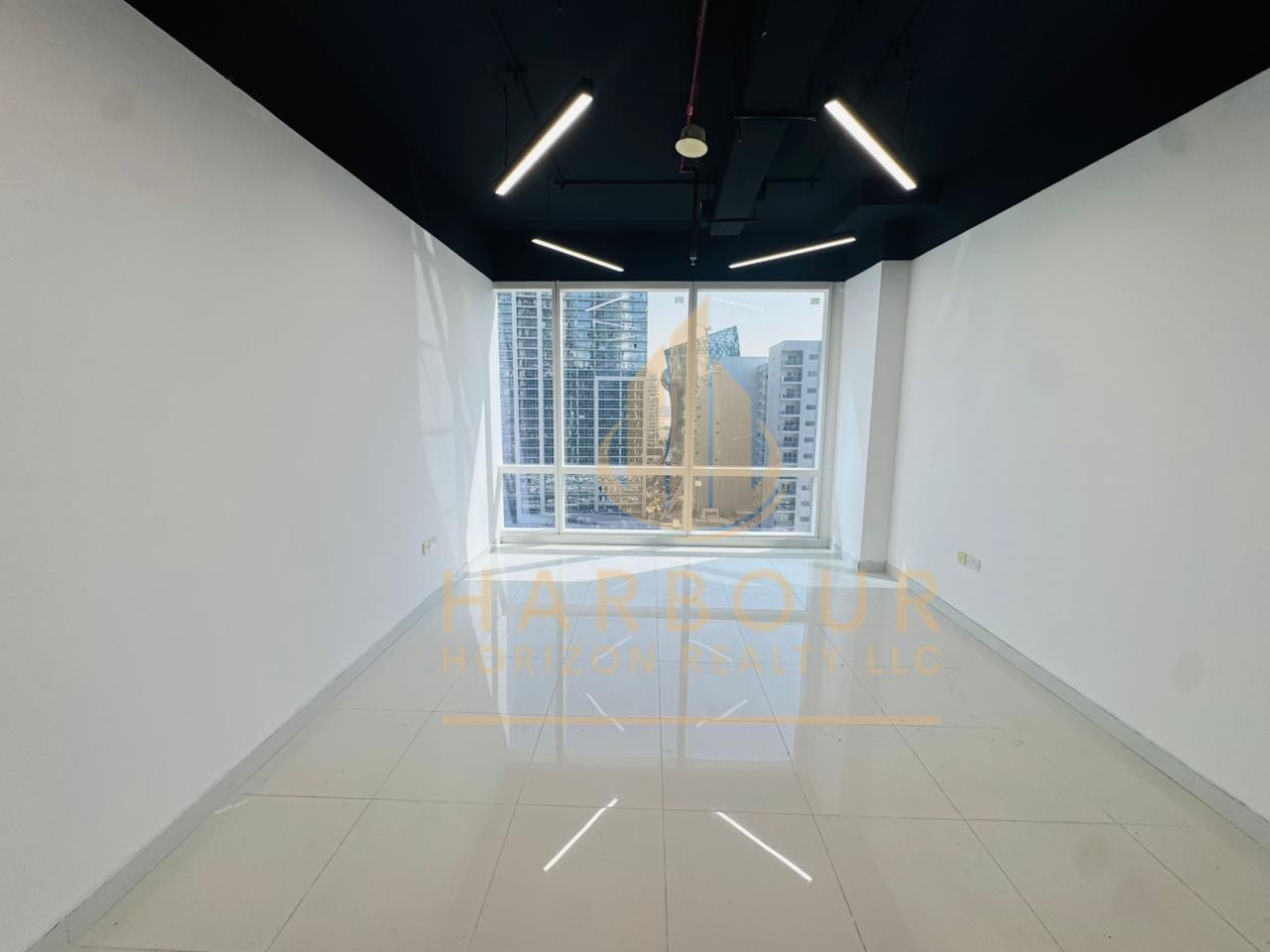 Fully Fitted Office Plus 2 Parking Space Business Bay