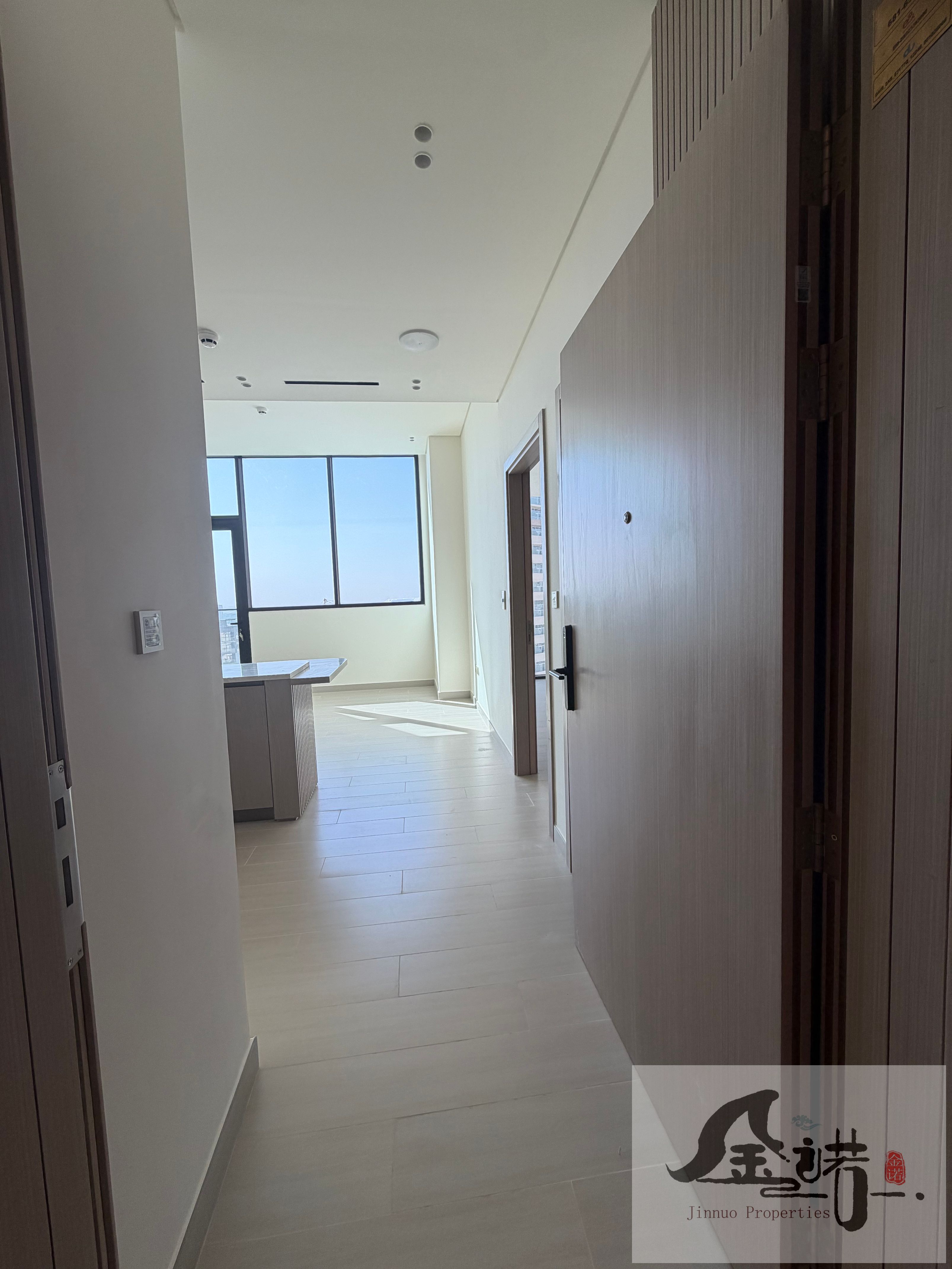 One bedroom |higher floor| private jacuzzi