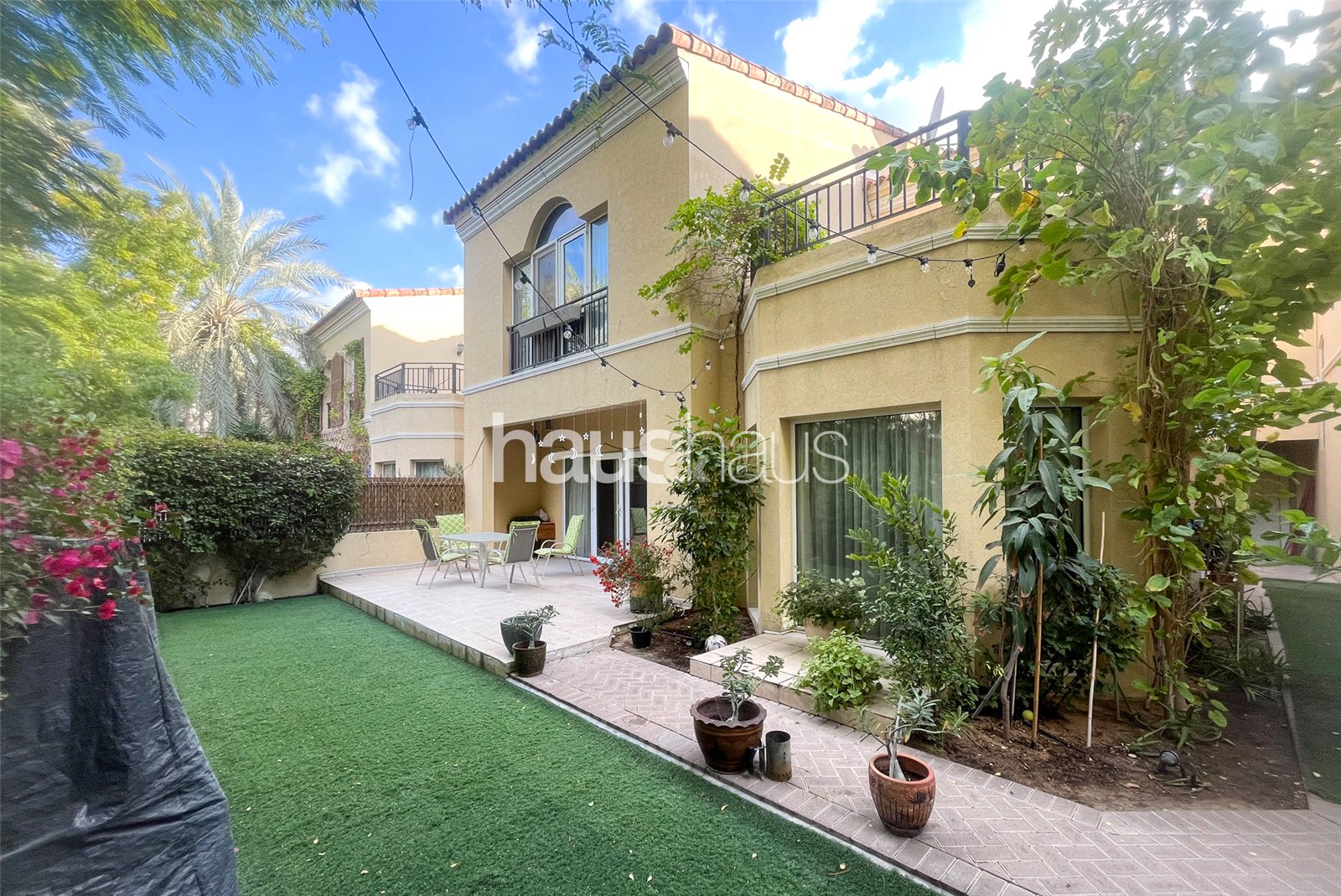 Upgraded | Furnished | Flexible Cheques