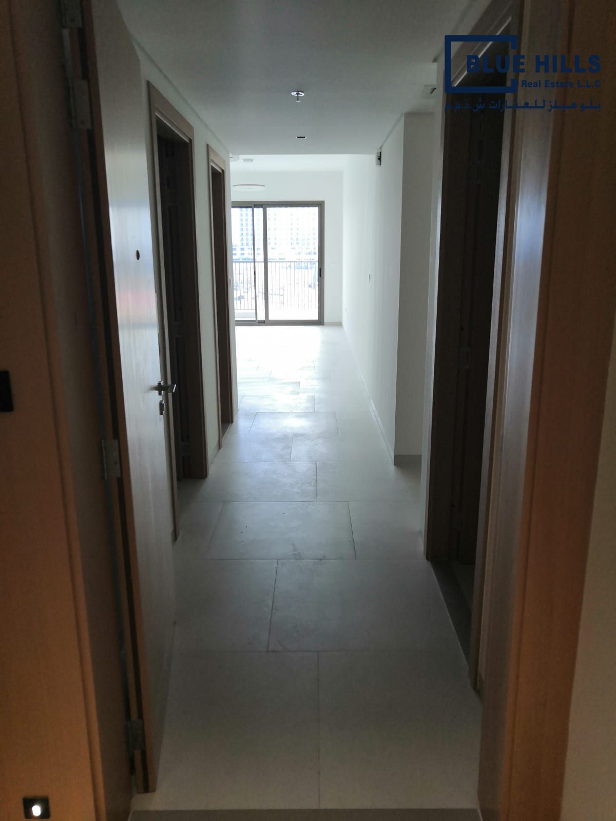 Elegant 3 BR Apartment in Oak House Arjan