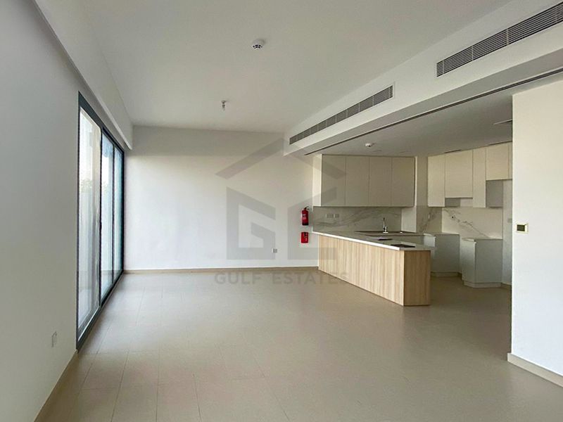 Modern | Single Row | 3 Bedroom + Maids