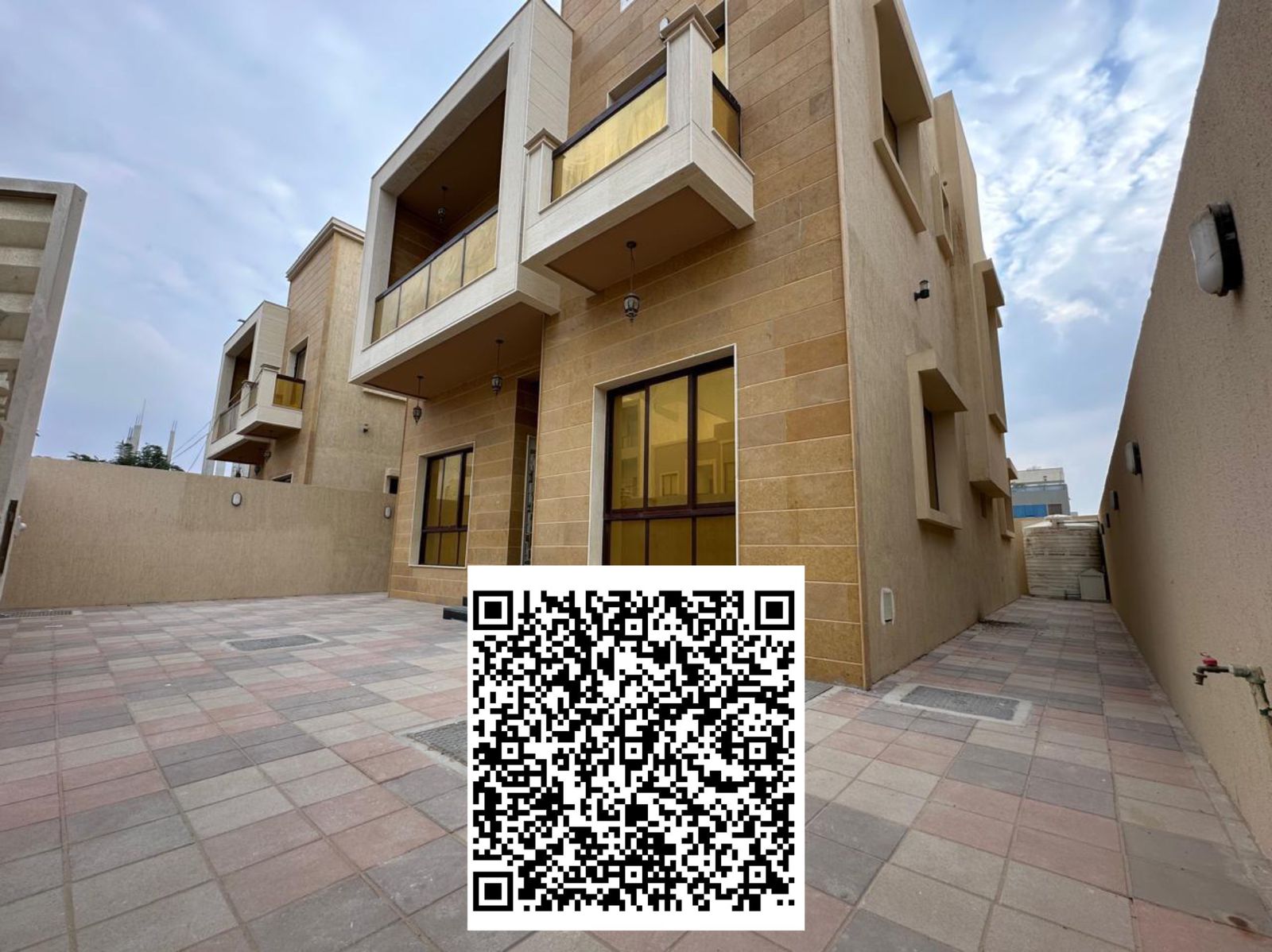 Modern Five-Bedroom Villa for Rent – Six Bathrooms