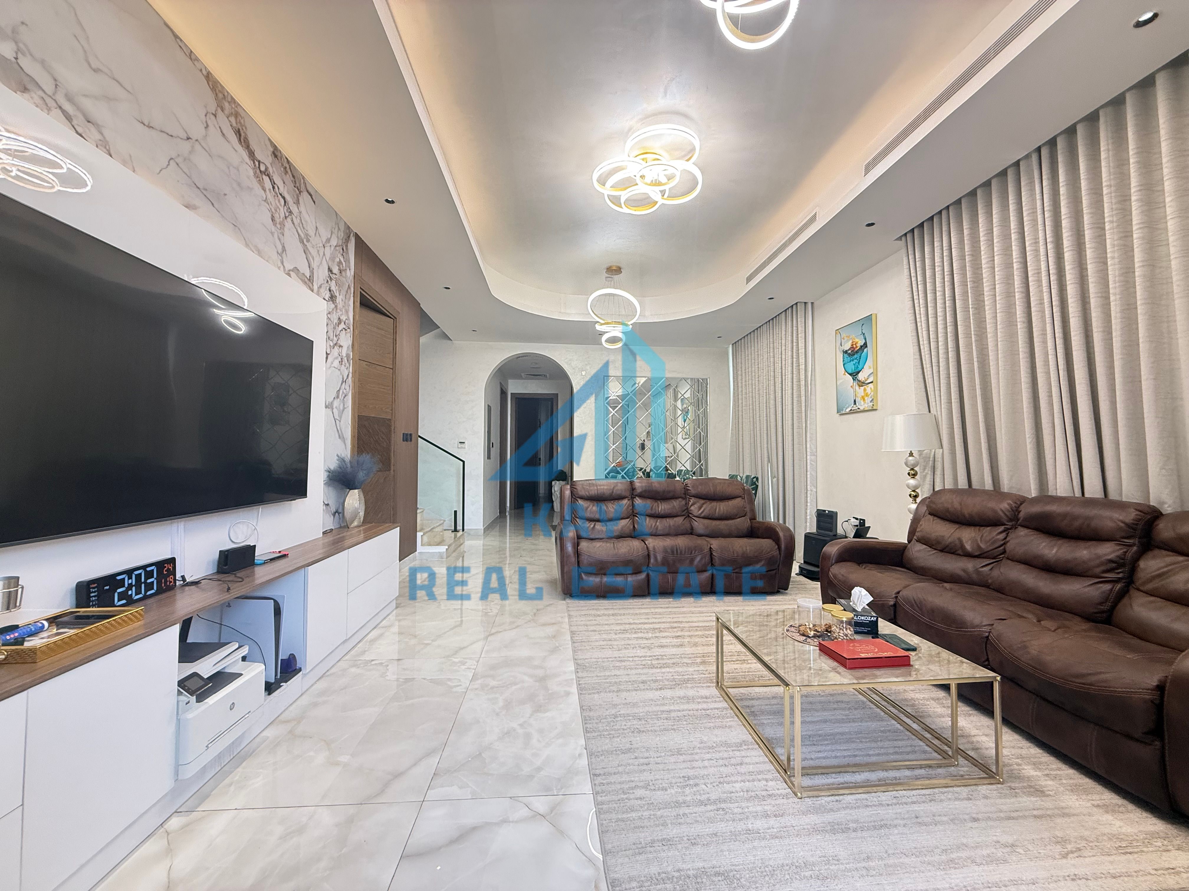 Luxury 4 Bedroom House In Tilal City