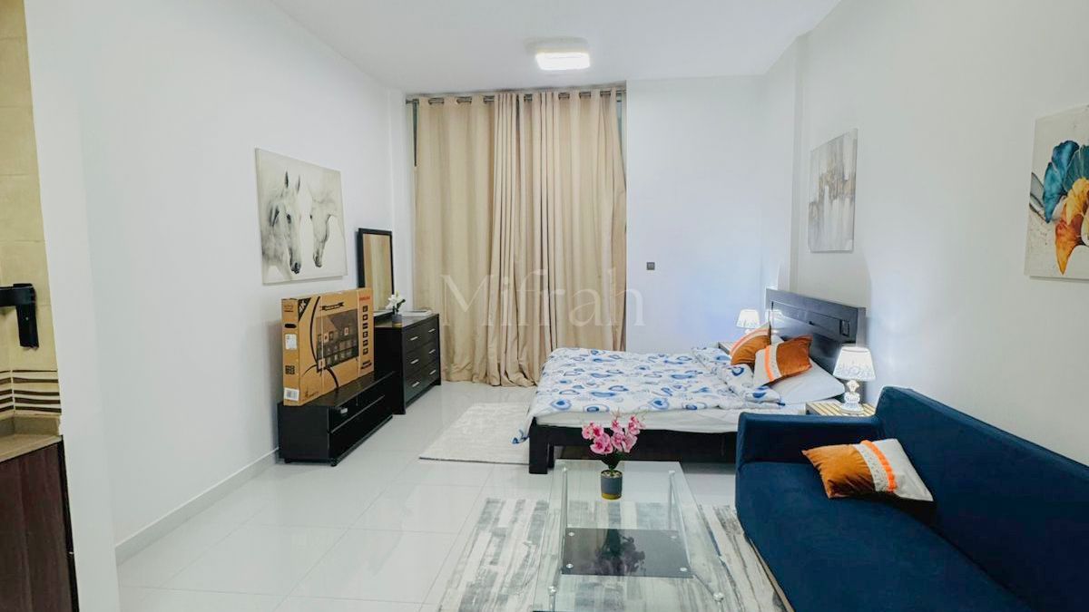 Fully Furnished I Easy Access I Vacant