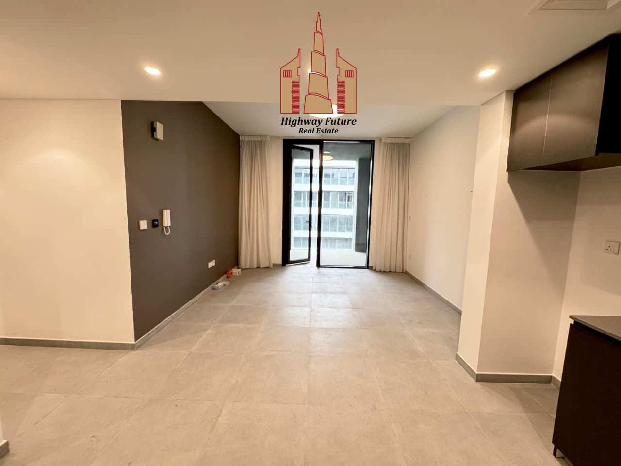 Incomparable Setting – Infinite Views - biggest 2 bedrooms
