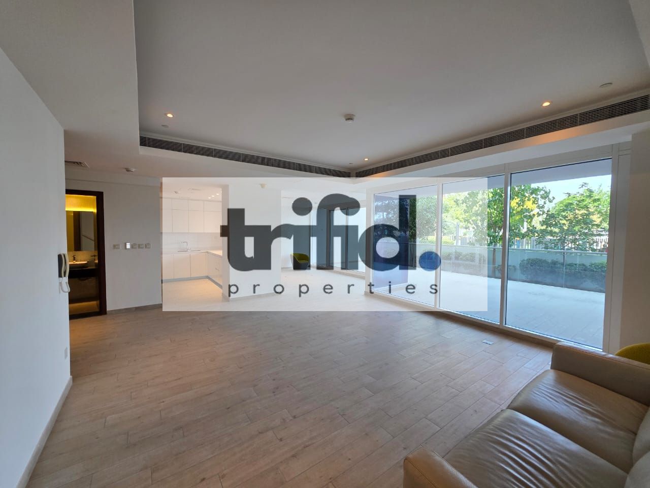 0% COMMISSION | HUGE LAYOUT | PRIME LOCATION