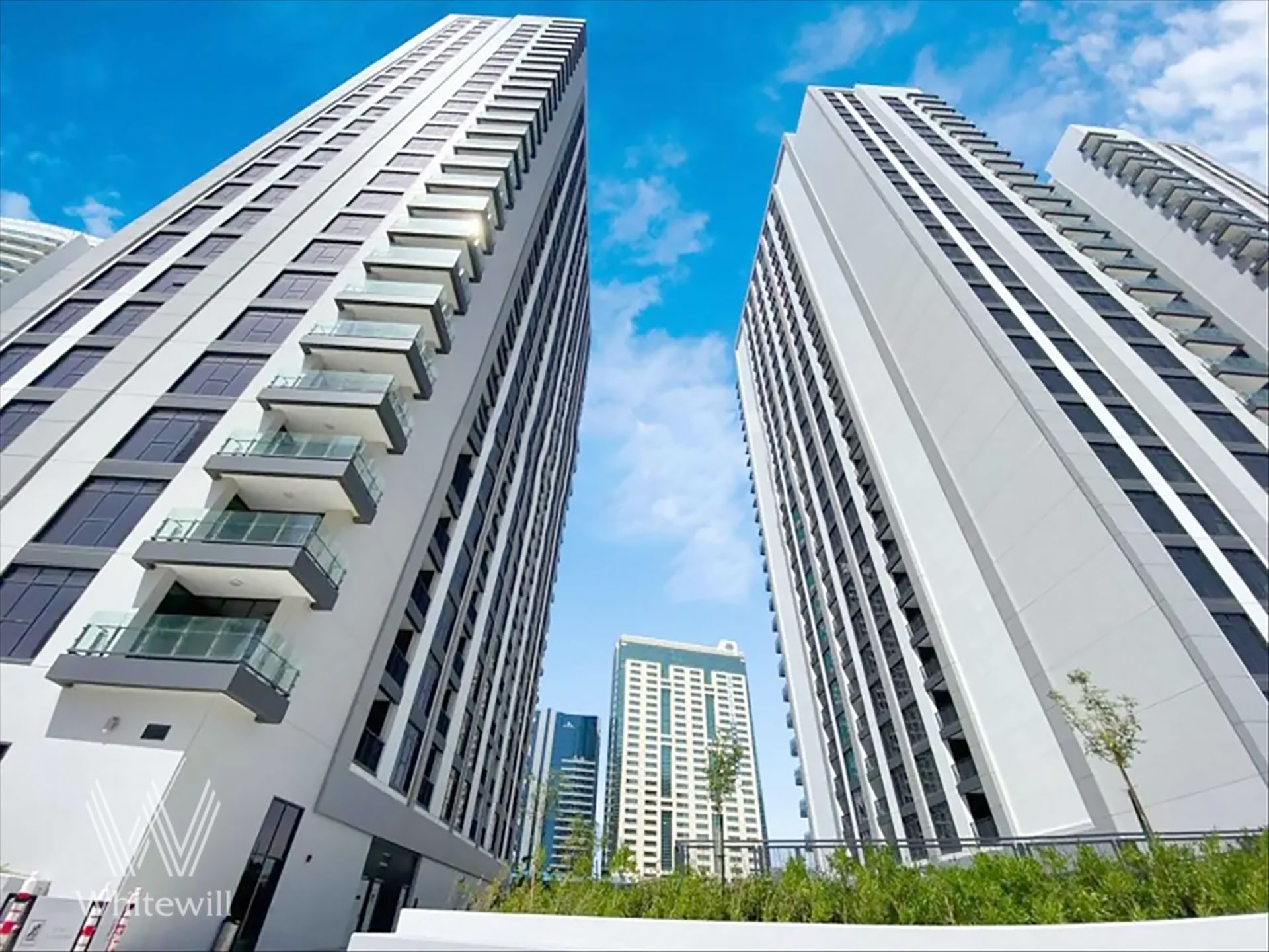 Sea View | High Floor | Fully Furnished | Vacant