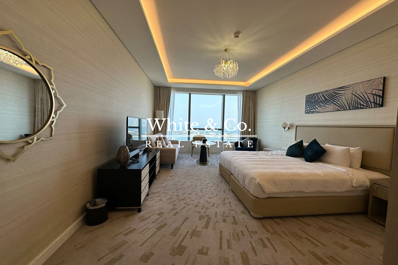 Studio | Amazing Views | Available Now