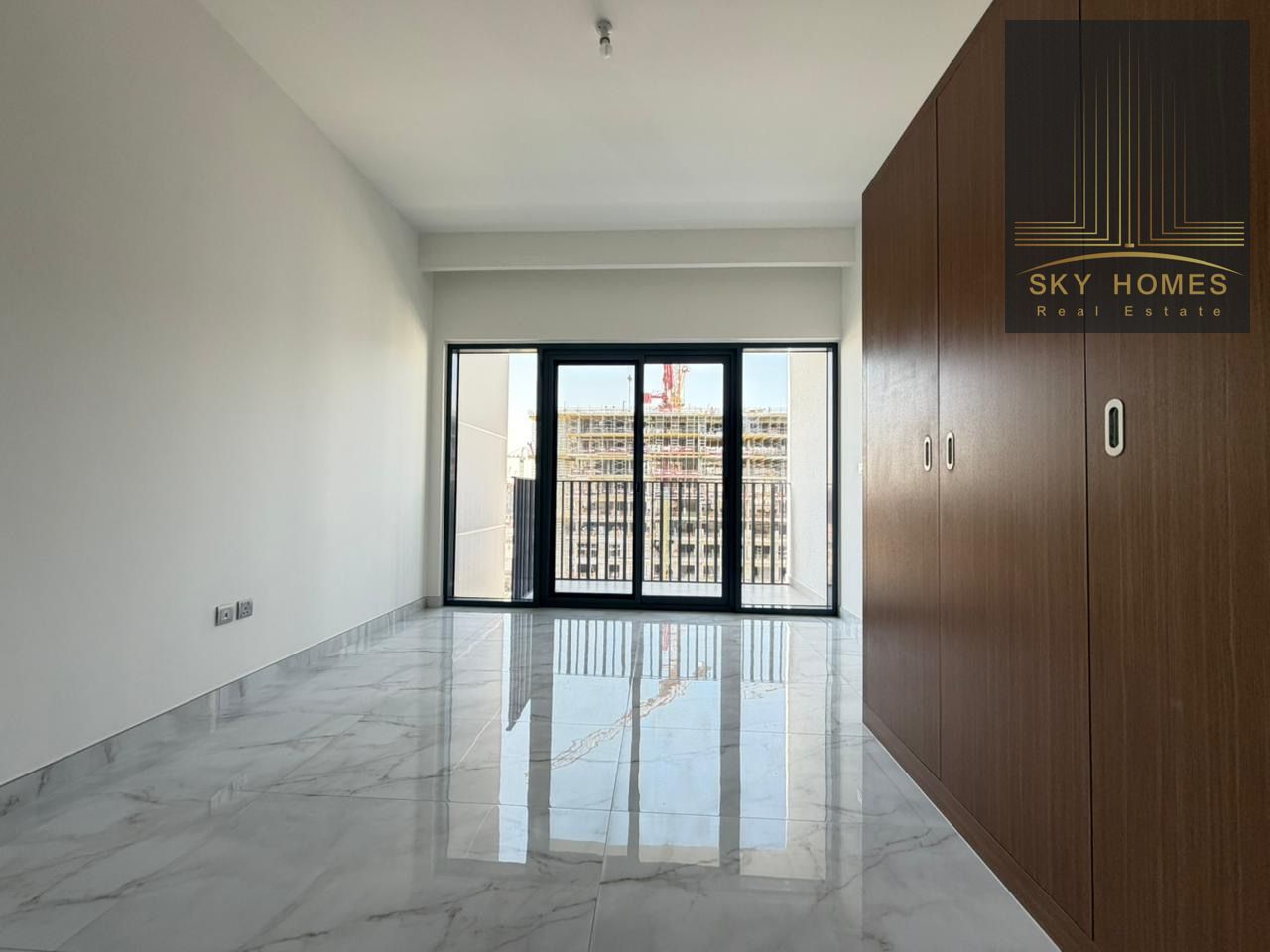 BRAND NEW | FREE CHILLER | STUDIO APARTMENT WITH KITCHEN APPLIANCES IN JUST 45K