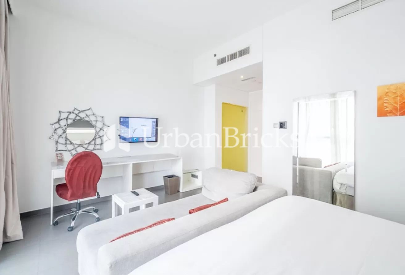 Marina and JBR Access | Studio | Fully Furnished