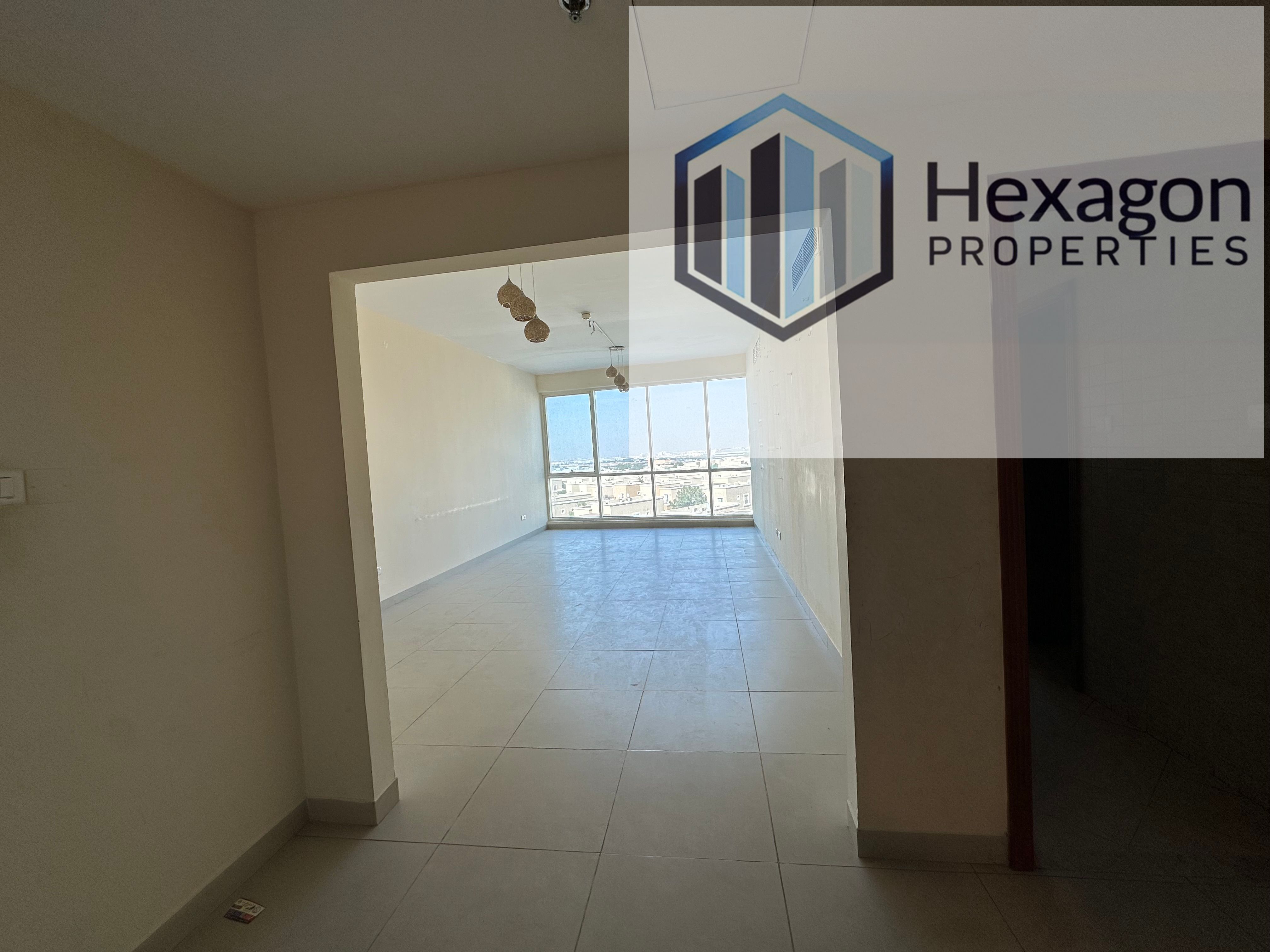 HUGE 2BHK APARTMENT||FULLY CLOSE DKITCHEN||BALCONY||AED100k
