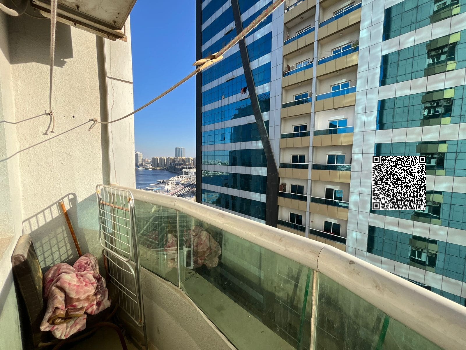 Two furnished rooms and a living room for monthly rent