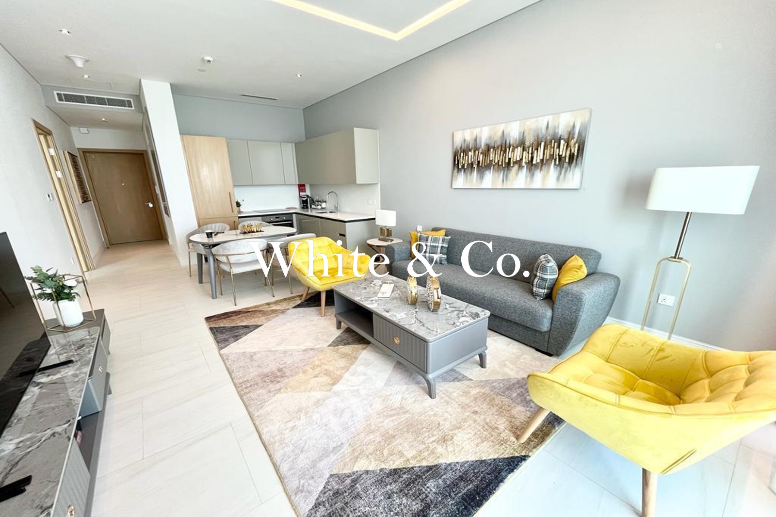 Luxury 1BR | furnished | High Floor