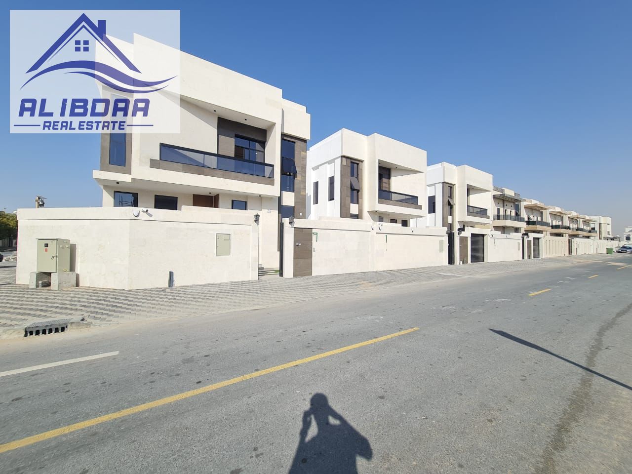 Villa for Sale – Al Zahia, Ajman Spacious luxury villa, ideal for families, price includes registration fees.