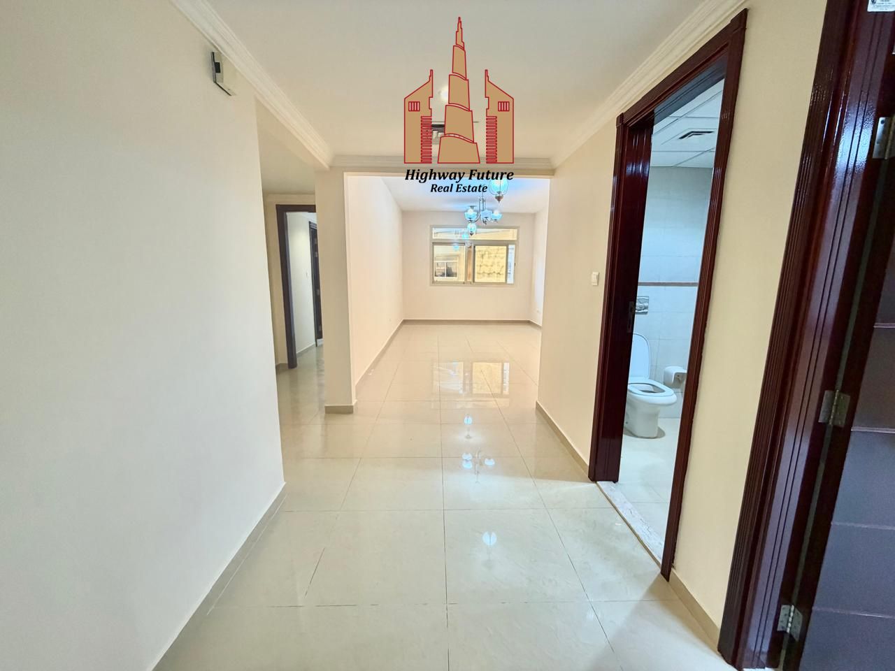 Spacious Huge Size 1BHK Apartment With Gym And parking 41k