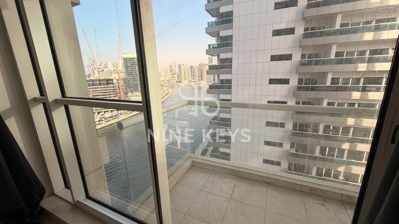 Furnished 1BR | Prime Location | Stunning Views