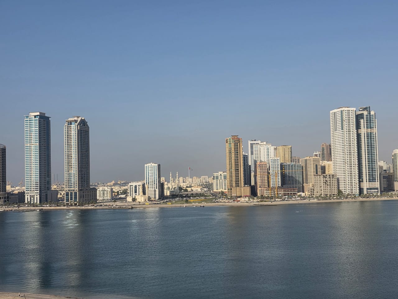 Luxury apartment for sale with a panoramic view in Sharjah Terraces Tower,